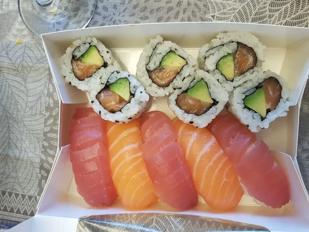Mix Maki Sushi